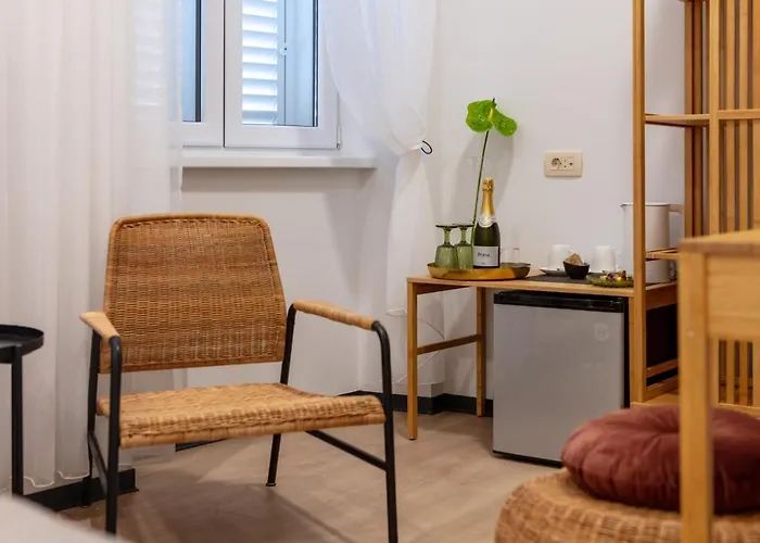 Aborda Bed & Breakfast 4*