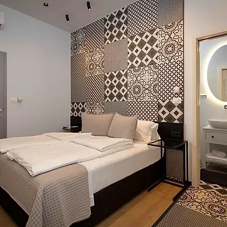 Aborda Bed & Breakfast 4*